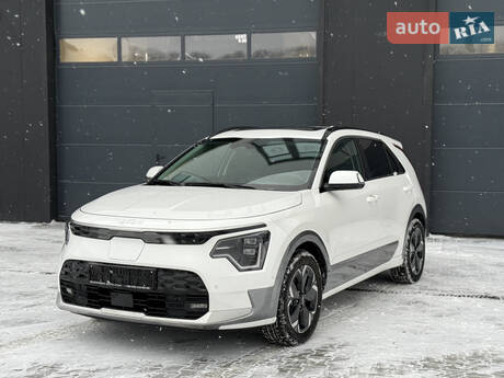 Kia Niro 2023 в Городке