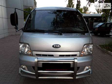Kia Pregio пасс. 2005