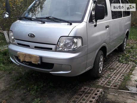 Kia Pregio пасс. 2005