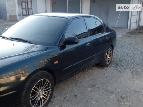 Kia Shuma 2002