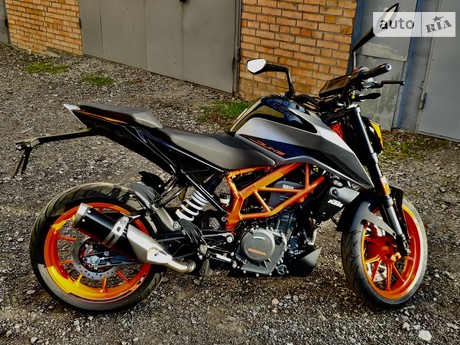 KTM 390 Duke 2021