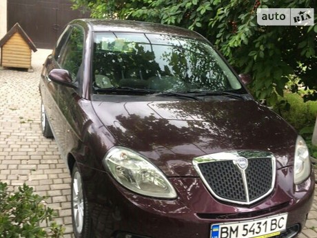 Lancia Ypsilon 1.4 AT (95 л.с.) 2008