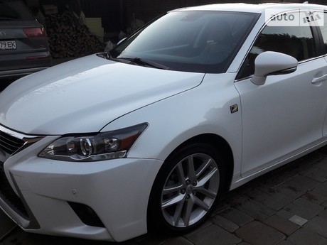 Lexus CT 200H 2014