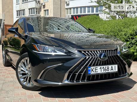 Lexus ES 2023 в Киеве