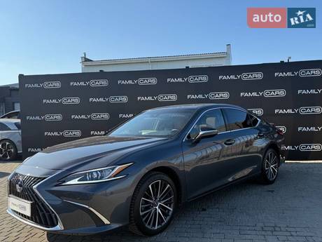 Lexus ES 2023 в Одесі