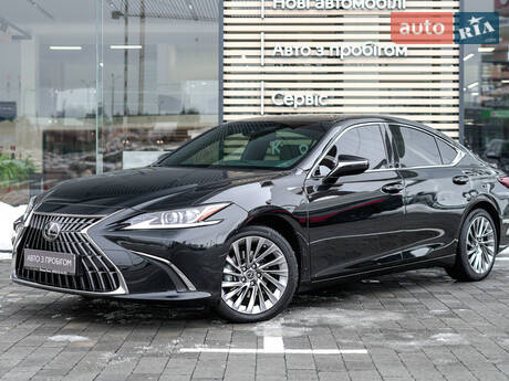 Lexus ES 2024 в Львове