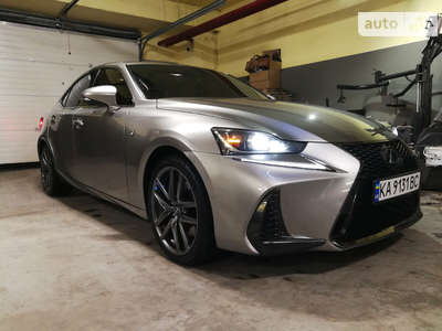 Lexus IS 200t