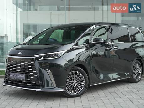 Lexus LM 2025 в Львове