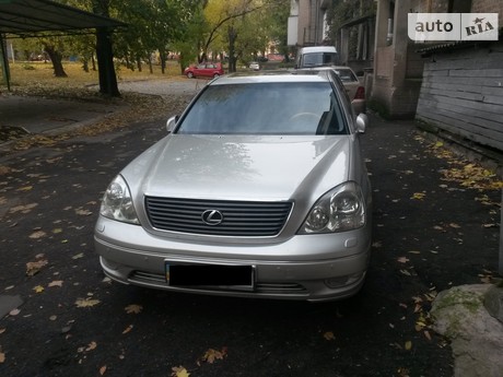 Lexus LS 430 2001