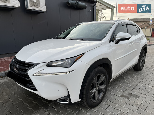 Lexus NX