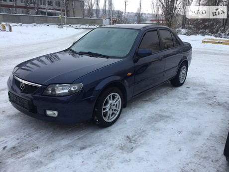 Mazda 323 2003