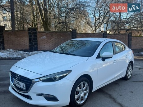 Mazda 3 2018