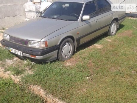 Mazda 929 1989