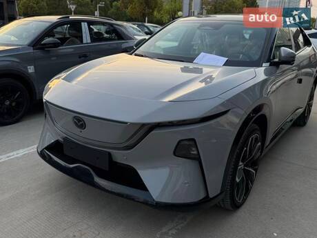 Mazda EZ-60 2025 в Киеве