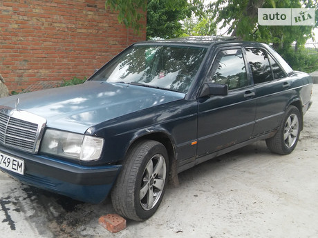 190 Mercedes-Benz 190