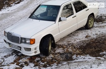 Mercedes-Benz 190 1984