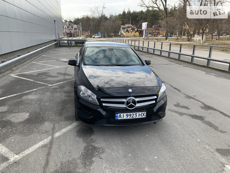 Mercedes-Benz A 180 2013