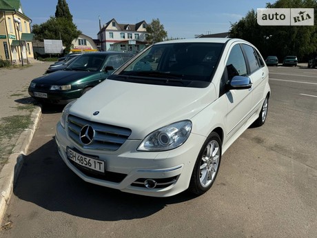 Mercedes-Benz B-Class 2010