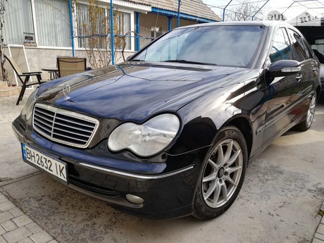 Mercedes-Benz C 220