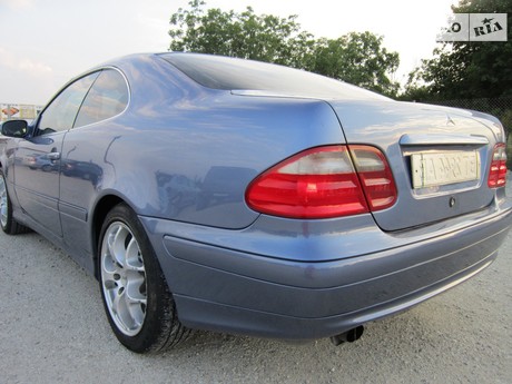 Mercedes-Benz CLK 200