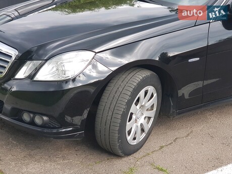 Mercedes-Benz E 200 2010