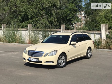 Mercedes-Benz E 200 2011