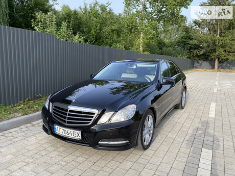 Mercedes-Benz E 220