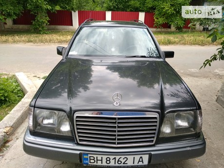 Mercedes-Benz E 250