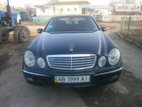 Mercedes-Benz E-Class 2002