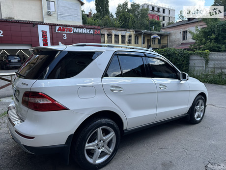 Mercedes-Benz M-Class 2014