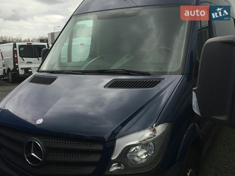 Mercedes-Benz Sprinter 319 груз. 3.0D AT (190 л.с.) 2015