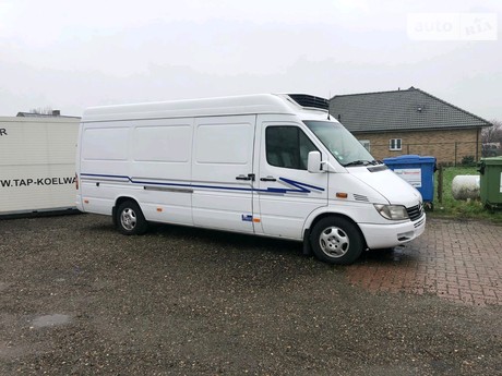 Mercedes-Benz Sprinter 2003