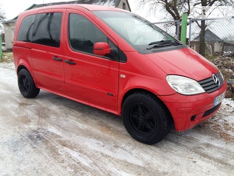 Mercedes-Benz Vaneo 2003