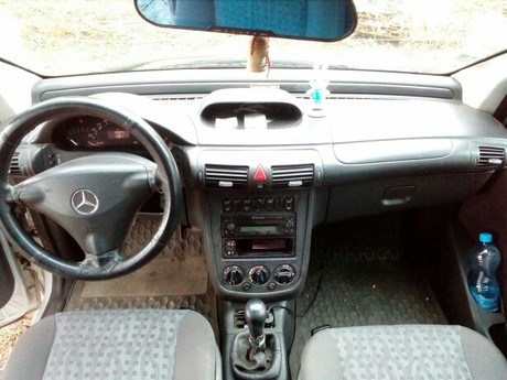 Mercedes-Benz Vaneo 2002