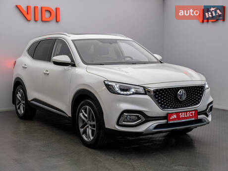 MG HS 2021 в Киеве