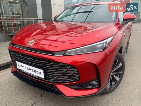 MG HS 2025 в Києві