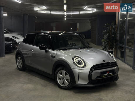 MINI Cooper 2023 в Одессе