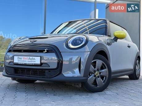 MINI Cooper 2022 в Хмельницькому