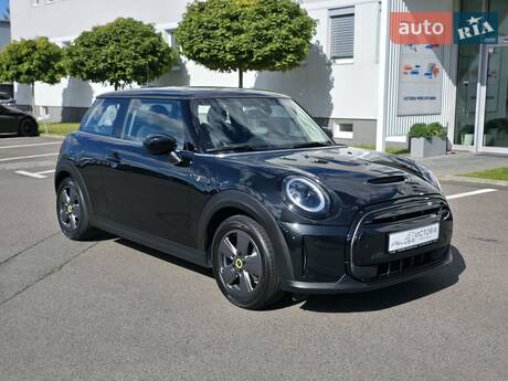 MINI Electric 2023 в Виннице