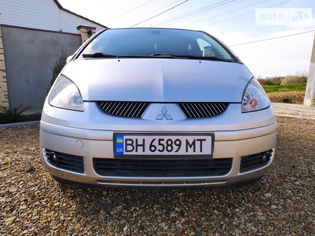 Mitsubishi Colt 2006