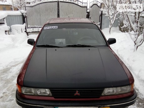 Mitsubishi Galant