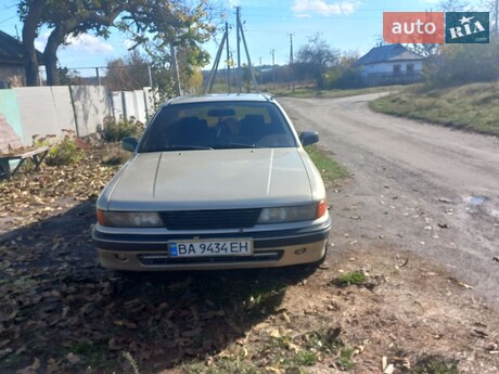 Mitsubishi Galant 1990