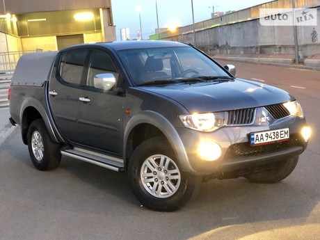 Mitsubishi L 200 2010 Mitsubishi L 200 2010