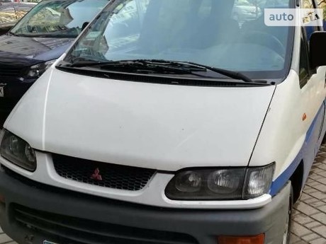 Mitsubishi L 400 пасс. 1998 Mitsubishi L 400 пасс. 1998