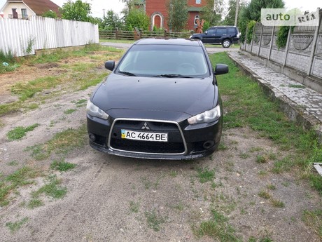 Mitsubishi Lancer 2012