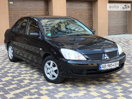 Lancer Mitsubishi Lancer