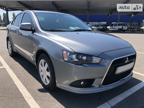 Mitsubishi Lancer 2012