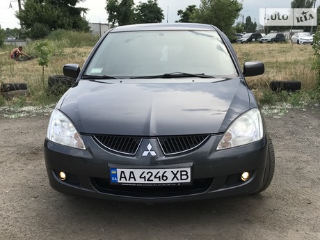 Lancer Mitsubishi Lancer