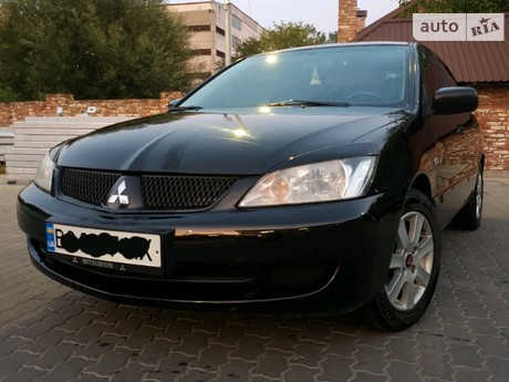 Mitsubishi Lancer