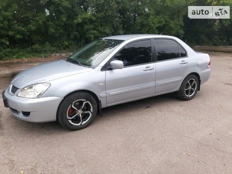 Lancer Mitsubishi Lancer